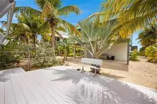 547 Heck, Torch Key, FL 33042 - Photo 5