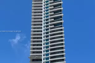 60 SW 13th St, Miami, FL 33130 - Photo 1