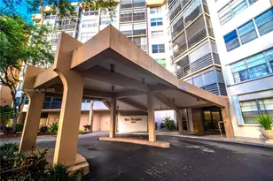 1300 St Charles Pl, Pembroke Pines, FL 33026 - Photo 1