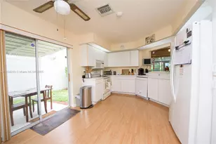 2510 SE 7th Pl, Homestead, FL 33033 - Photo 3