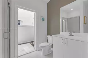 14864 SW 163rd Terrace, Miami, FL 33187 - Photo 13