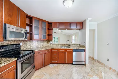 4725 NW 103rd Ct, Doral, FL 33178 - Photo 3