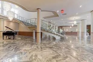 5401 Collins Ave, Miami Beach, FL 33140 - Photo 11