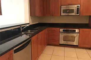 3340 NE 190th St, Aventura, FL 33180 - Photo 13