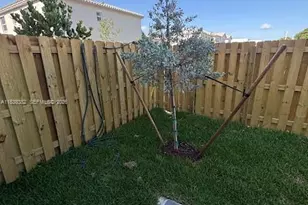 151 SE 11th Ave, Florida City, FL 33034 - Photo 11