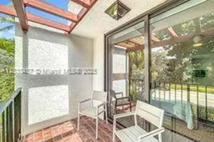 350 Grapetree Dr, Key Biscayne, FL 33149 - Photo 27