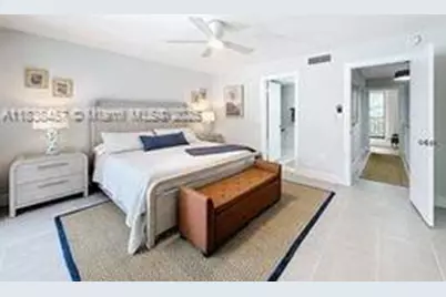 350 Grapetree Dr #405, Key Biscayne, FL 33149 - Photo 21