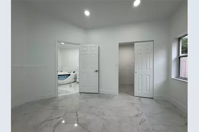 1470 Sweetbay Way, Hollywood, FL 33019 - Photo 41