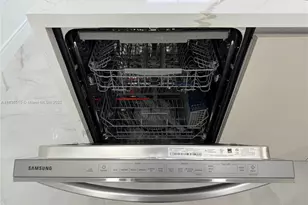 1470 Sweetbay Way, Hollywood, FL 33019 - Photo 39