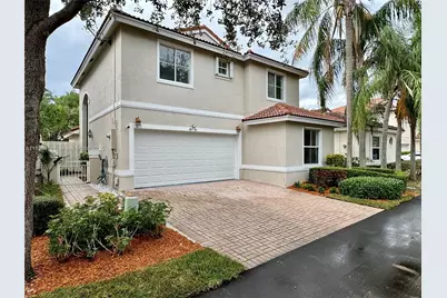 1470 Sweetbay Way, Hollywood, FL 33019 - Photo 1