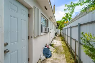 2761 SW 33rd Ct, Miami, FL 33133 - Photo 35
