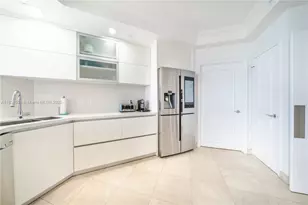 21050 Point Pl, Aventura, FL 33180 - Photo 17