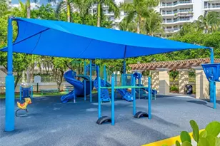 21050 Point Pl, Aventura, FL 33180 - Photo 41