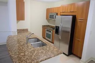 510 NW 84th Ave, Plantation, FL 33324 - Photo 9