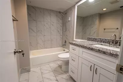 [Address not provided], Pembroke Pines, FL 33027 - Photo 11