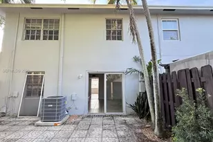 8040 SW 18th Pl, Davie, FL 33324 - Photo 21