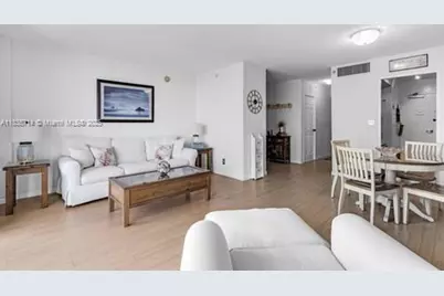 9195 Collins Ave #1006, Surfside, FL 33154 - Photo 3