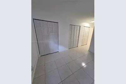 620 NE 12th Ave #101, Hallandale Beach, FL 33009 - Photo 5