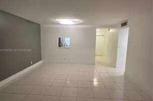 620 NE 12th Ave, Hallandale Beach, FL 33009 - Photo 11