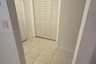 620 NE 12th Ave, Hallandale Beach, FL 33009 - Photo 9