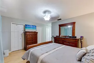1060 NW 128th Ct, Miami, FL 33182 - Photo 23