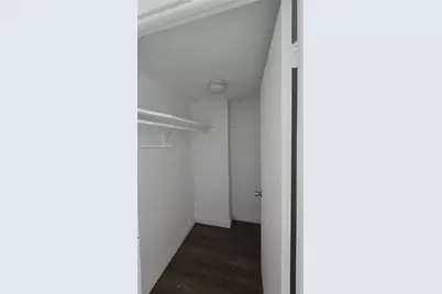 498 NW 165th St Rd #D-407, Miami, FL 33169 - Photo 9