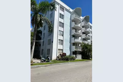 498 NW 165th St Rd #D-407, Miami, FL 33169 - Photo 1