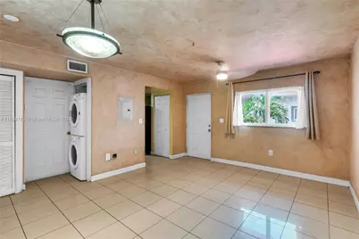 1234 NW 4th St #303, Miami, FL 33125 - Photo 3