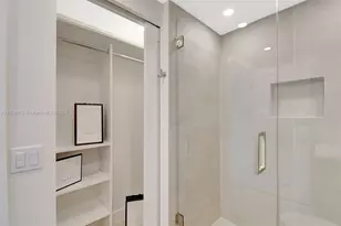 3370 Hidden Bay Dr, Aventura, FL 33180 - Photo 19