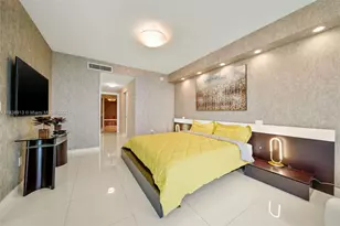 17875 Collins Ave, Sunny Isles Beach, FL 33160 - Photo 19