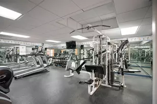 2899 Collins Ave, Miami Beach, FL 33140 - Photo 21