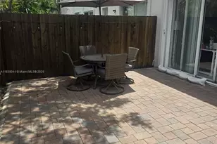 991 NE 30th Ave, Homestead, FL 33033 - Photo 25