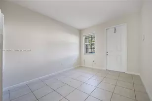 991 NE 30th Ave, Homestead, FL 33033 - Photo 5