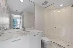 500 Brickell Ave, Miami, FL 33131 - Photo 23