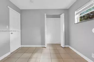 130 NE 21st Ct, Pompano Beach, FL 33060 - Photo 3