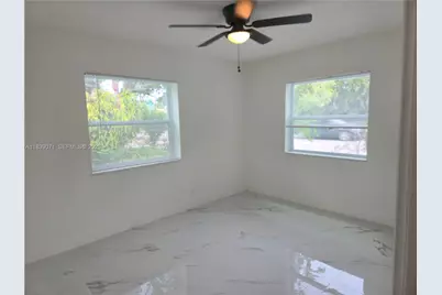 1141 SW 8th Ter, Fort Lauderdale, FL 33315 - Photo 17