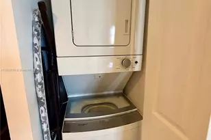 770 Claughton Island Dr, Miami, FL 33131 - Photo 27