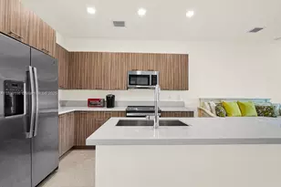 8301 NW 41st St, Doral, FL 33166 - Photo 13