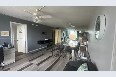 500 Executive Center Dr #2G, West Palm Beach, FL 33401 - Photo 21