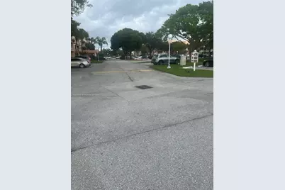 500 Executive Center Dr #2G, West Palm Beach, FL 33401 - Photo 7