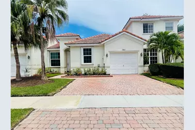 2817 SW 187th Ave, Miramar, FL 33029 - Photo 1