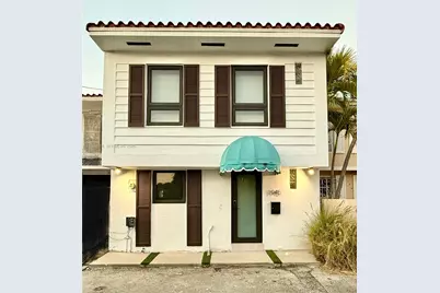 1945 NE 123rd St, North Miami, FL 33181 - Photo 1
