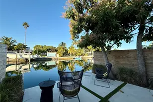 1945 NE 123rd St, North Miami, FL 33181 - Photo 13