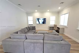 2620 S University Dr, Davie, FL 33328 - Photo 9