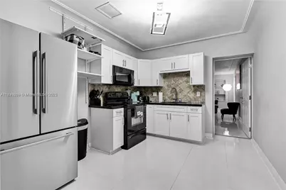 1761 SW 14th St, Miami, FL 33145 - Photo 13