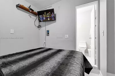 1761 SW 14th St, Miami, FL 33145 - Photo 27