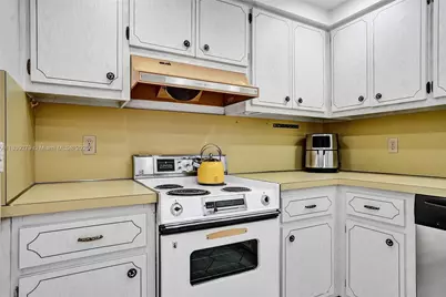 405 N Ocean Blvd #815, Pompano Beach, FL 33062 - Photo 15