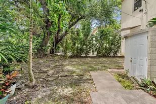 3210 E Elizabeth St, Miami, FL 33133 - Photo 31