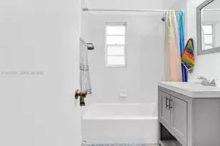 3210 E Elizabeth St, Miami, FL 33133 - Photo 7