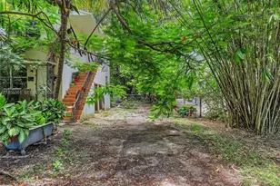 3210 E Elizabeth St, Miami, FL 33133 - Photo 27